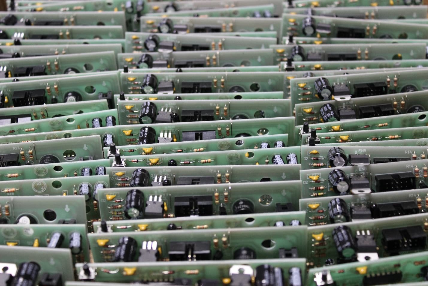 Пайка проводов и контактов